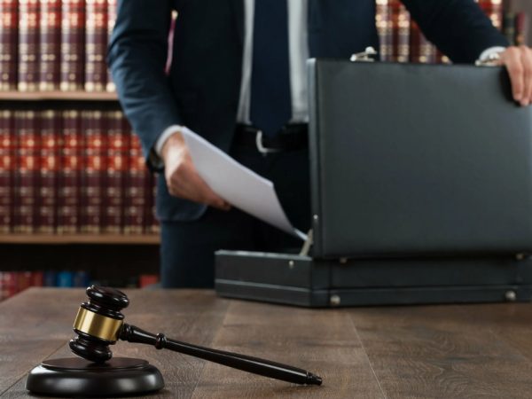 Юридическая помощь малому бизнесу: как сэкономить и остаться в правовом поле