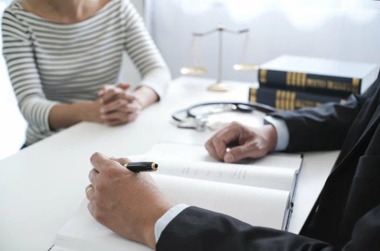 Обучение банкротству физических лиц для юристов: как превратить кризис клиентов в вашу практику